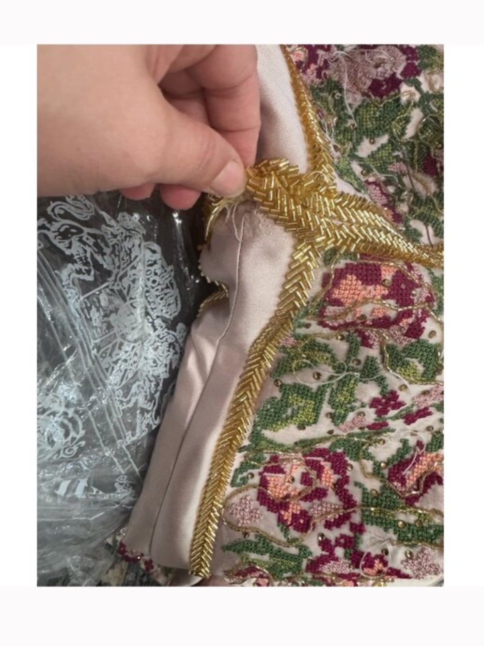 Custom Palestinian Embroidered Satin Thobe with Sleeves - Picture 6 of 7